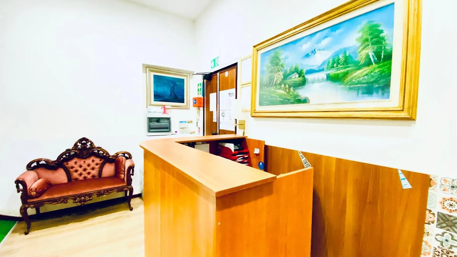 Tawhid Accomodation Roma 0*,