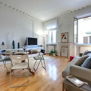  Apartamento Finardi Itália