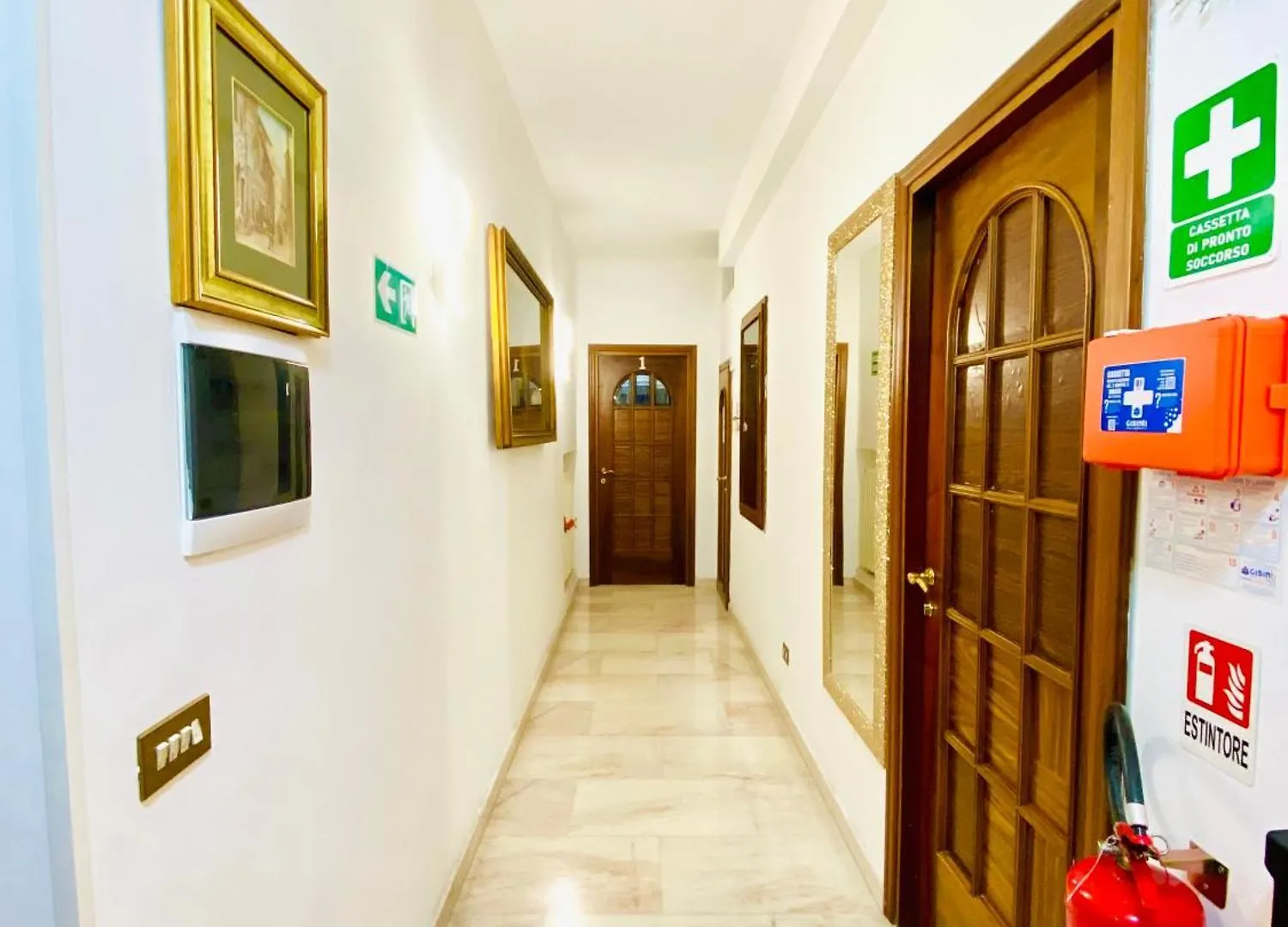Tawhid Accomodation Rome 0*,