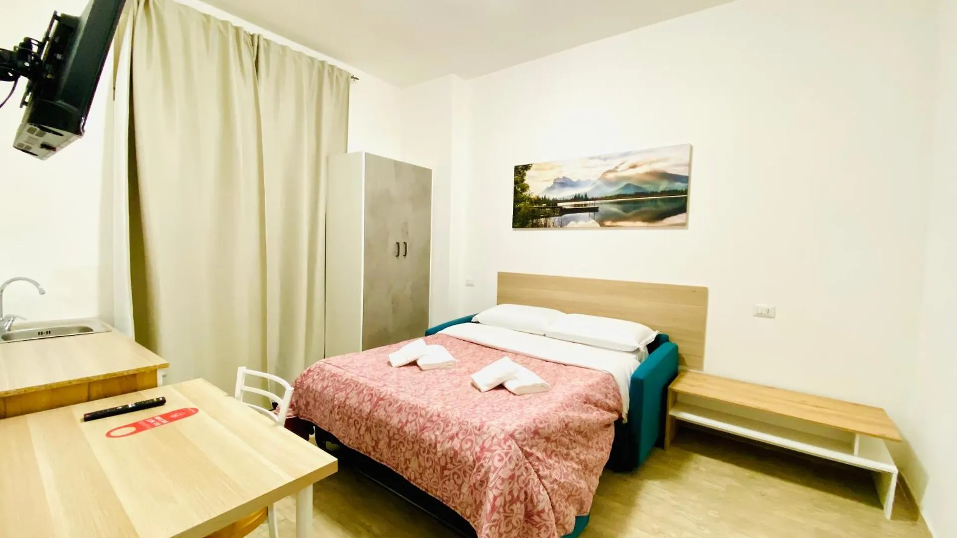 Tawhid Accomodation Rome Guest house